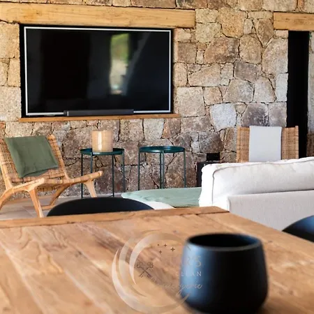 Neuve Corse Sud Avec Vue Et Piscine Chauffee *