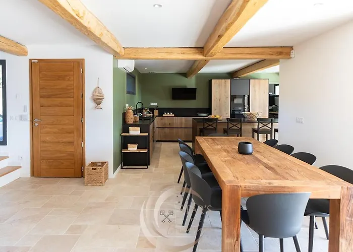 Neuve Corse Sud Avec Vue Et Piscine Chauffée Villa